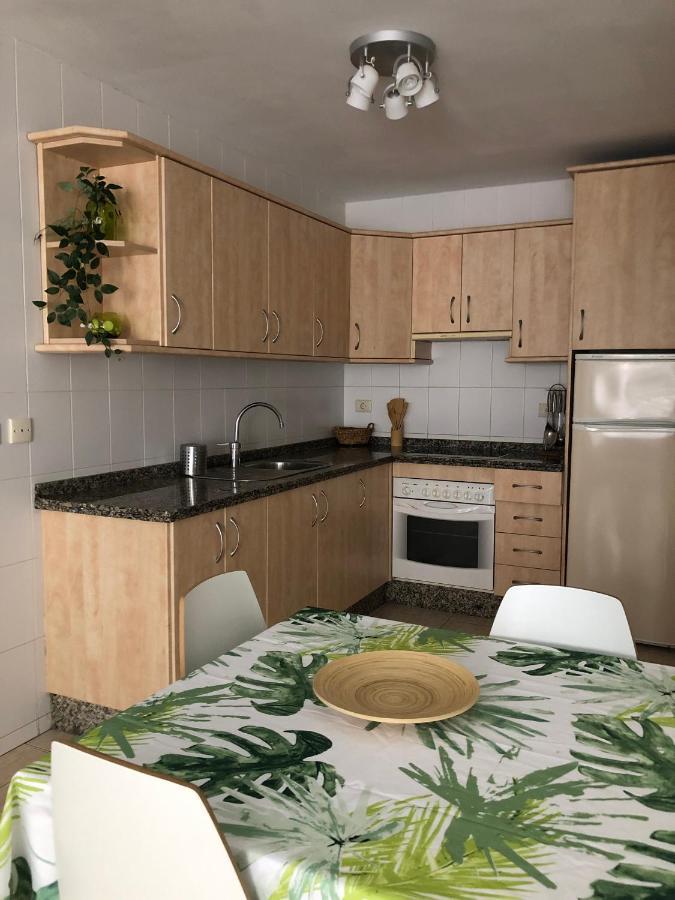 Edificio Teresa Apartment El Médano Екстериор снимка