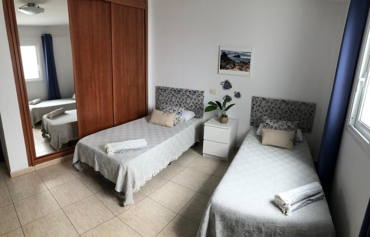 Edificio Teresa Apartment El Médano Екстериор снимка