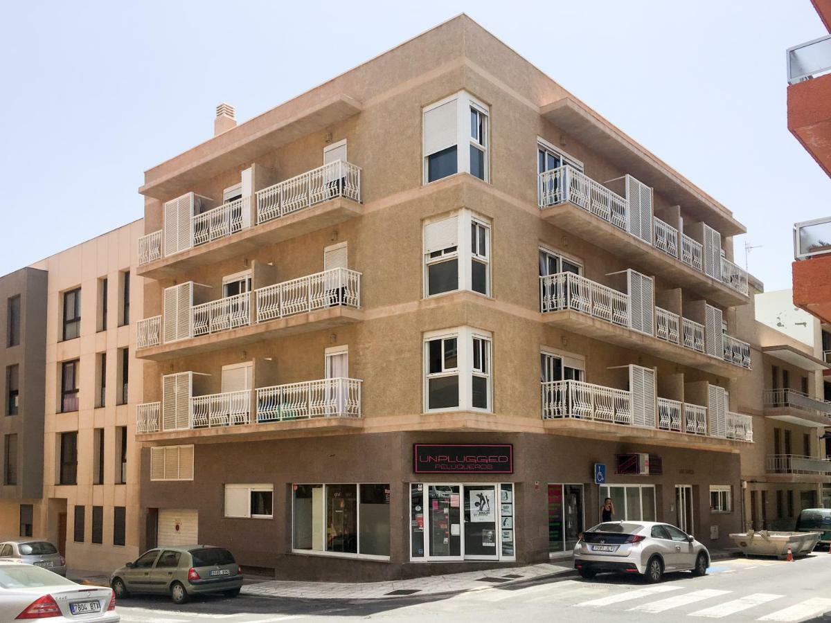 Edificio Teresa Apartment El Médano Екстериор снимка